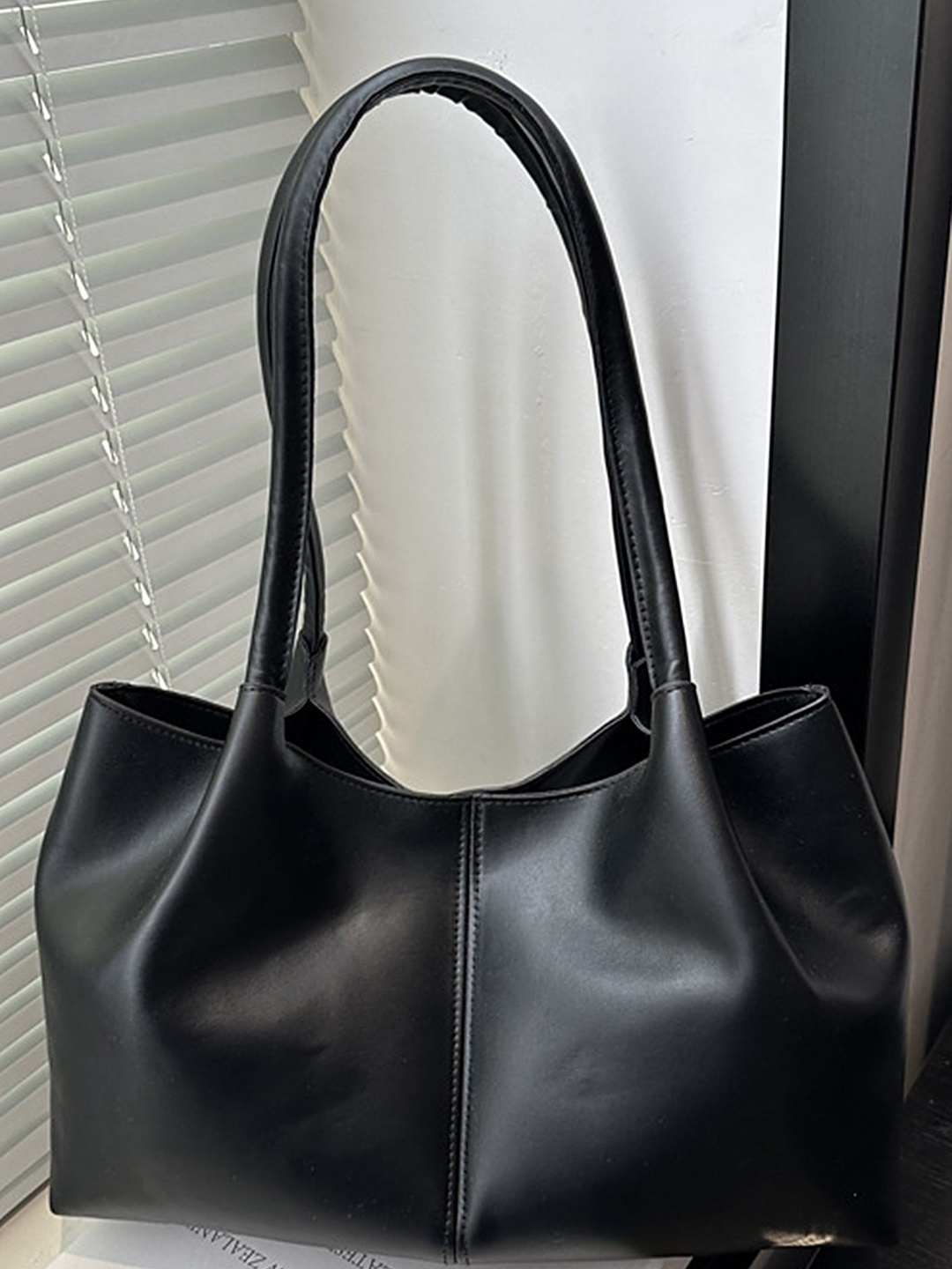 

LULU & SKY PU Oversized Bucket Handheld Bag, Black