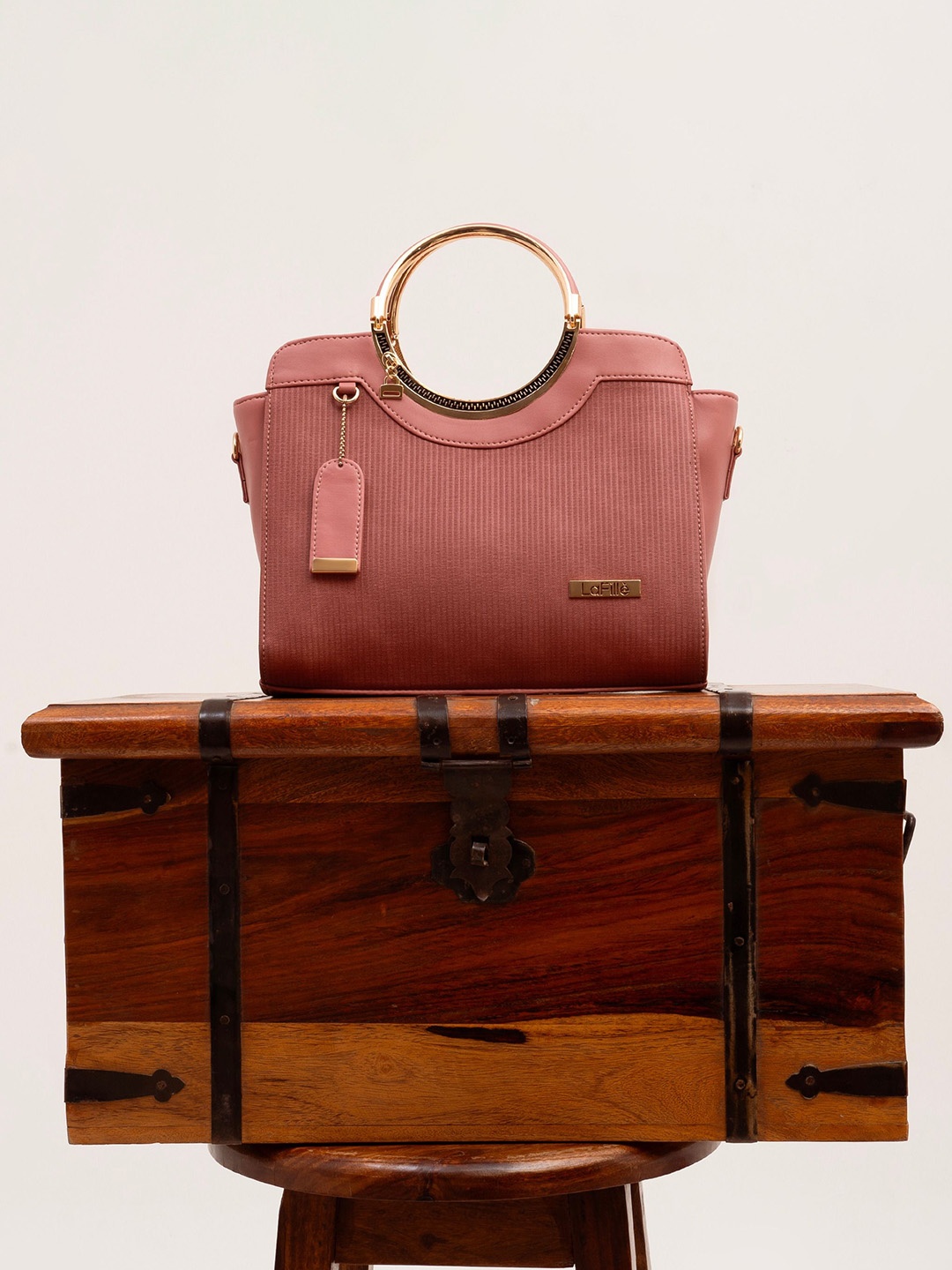 

LaFille Women Textured Structured Handheld Bag, Rose