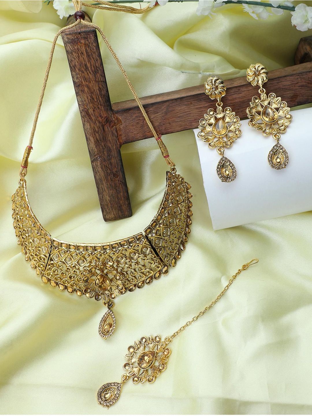

Anouk Brown Gold-Plated Cubic Zirconia Studded Jewellery Set