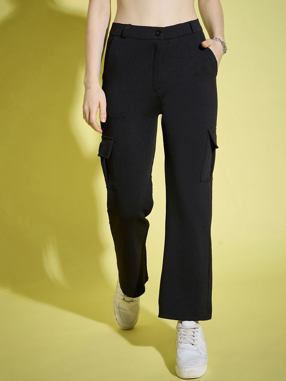 

DIMPY GARMENTS Women Relaxed High-Rise Cargos Trousers, Black
