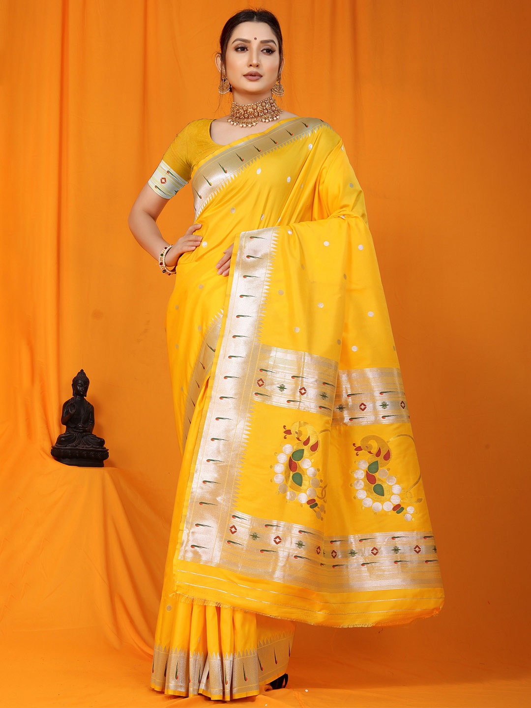 

Kandora Ethnic Motifs Zari Pure Silk Banarasi Saree, Yellow