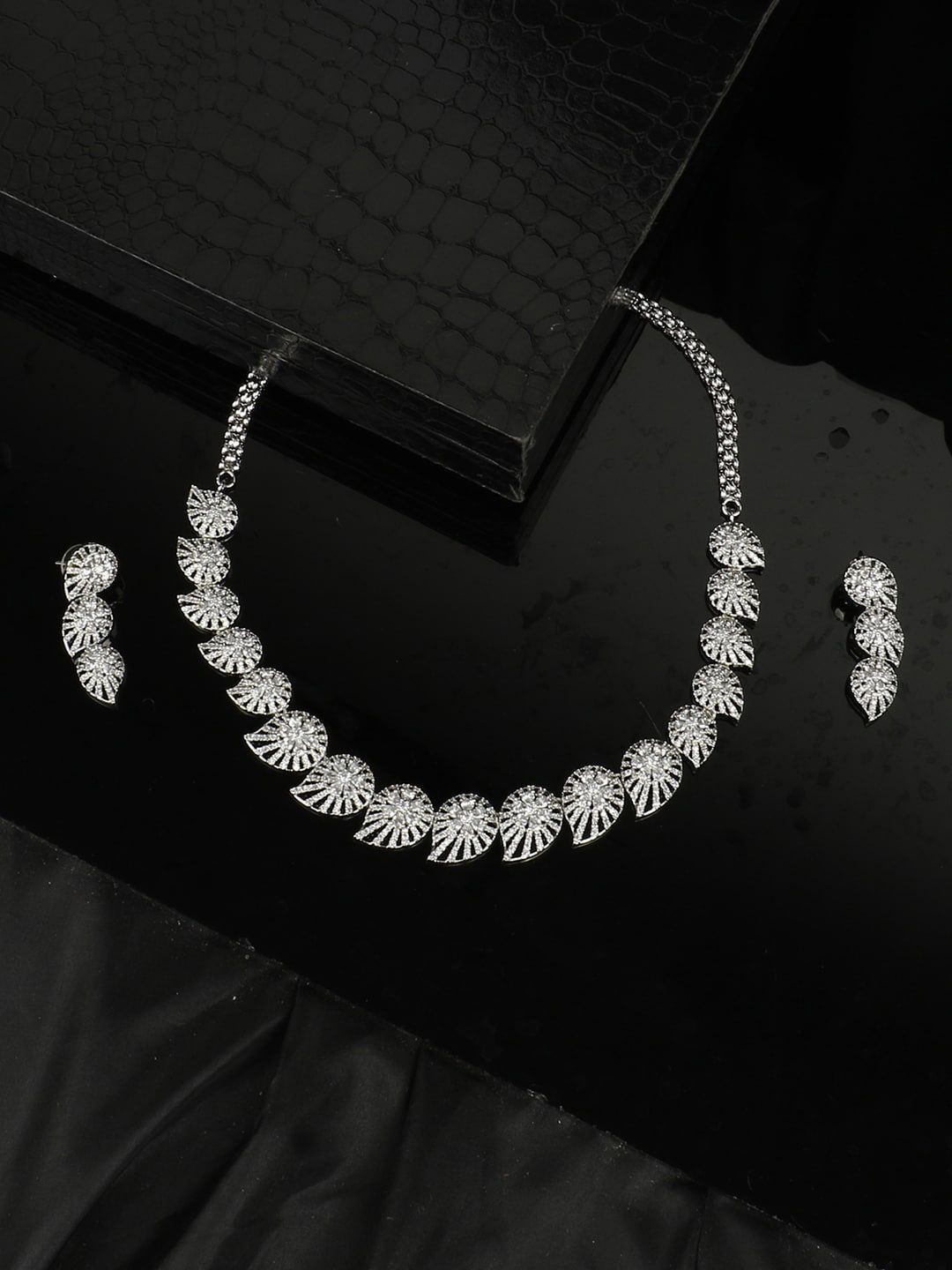 

Anouk Silver Plated American Diamond Studded Necklace And Earrings