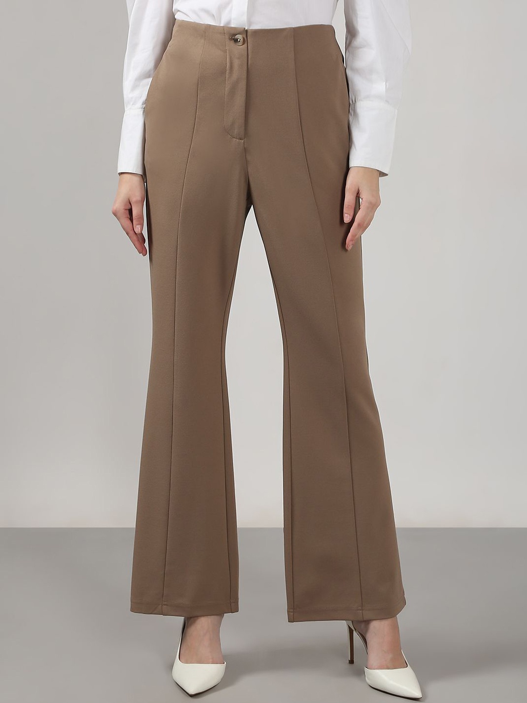 

Vero Moda Women Flared High-Rise Trousers, Brown