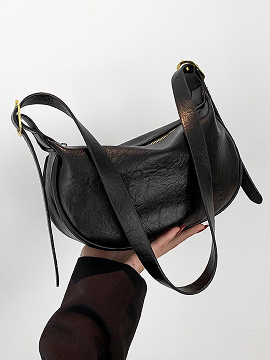 

LULU & SKY PU Structured Handheld Bag with Fringed, Black