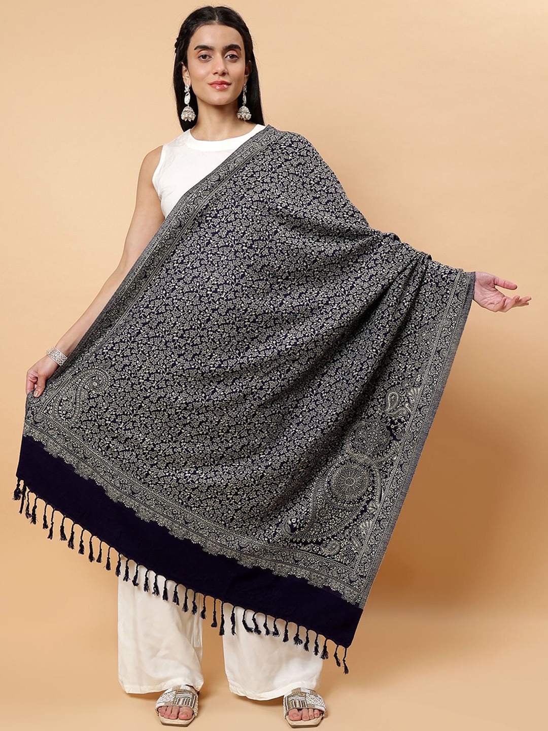 

Moda Chales Floral Woven Design Woollen Shawl, Navy blue
