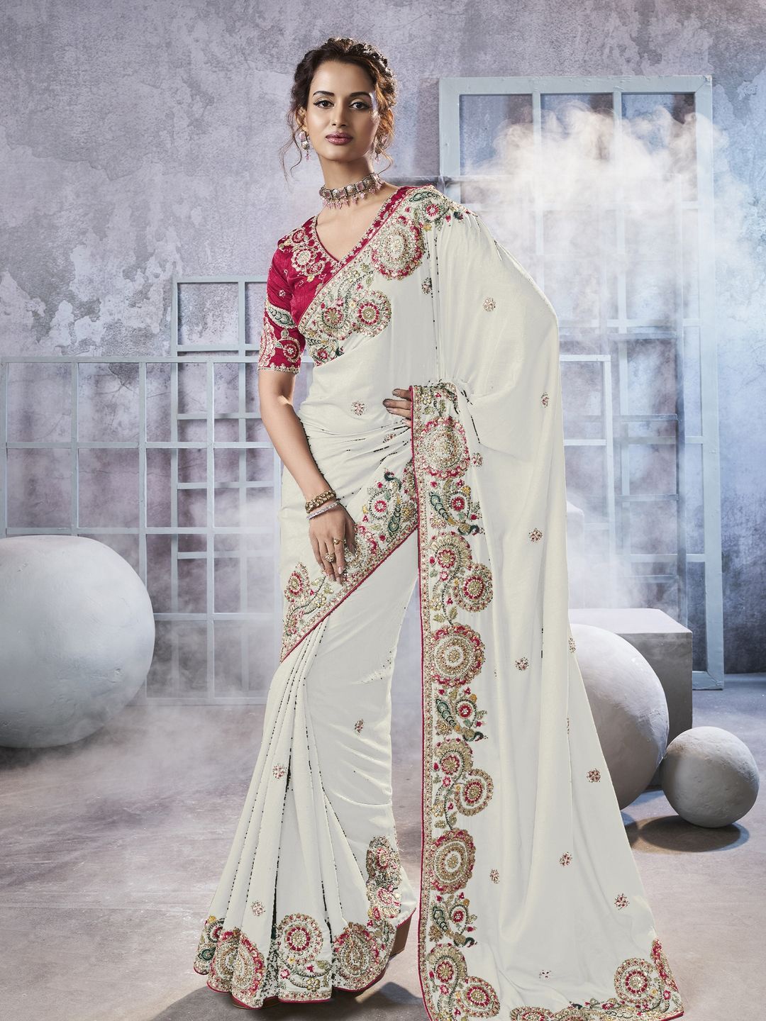 

Suha Floral Sequinned Pure Georgette Saree, White