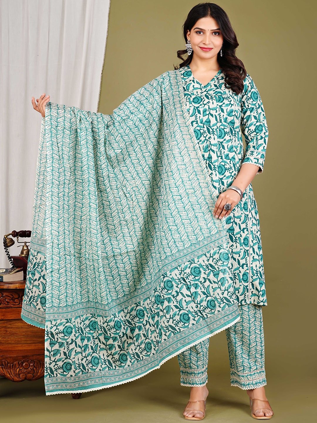 

Moajaza Floral Printed V- Neck Pure Cotton A-Line Kurta With Trousers & Dupatta, Green