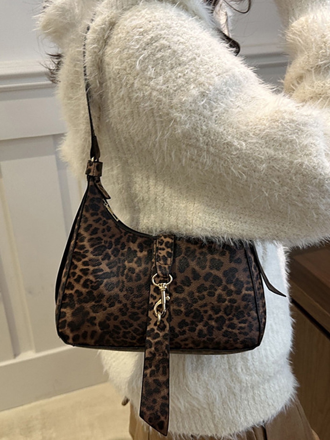 

LULU & SKY PU Structured Handheld Bag with Tasselled, Coffee brown