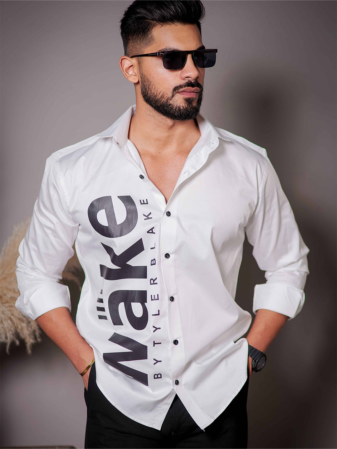 

Foomer Men Standard Opaque Printed Casual Shirt, White