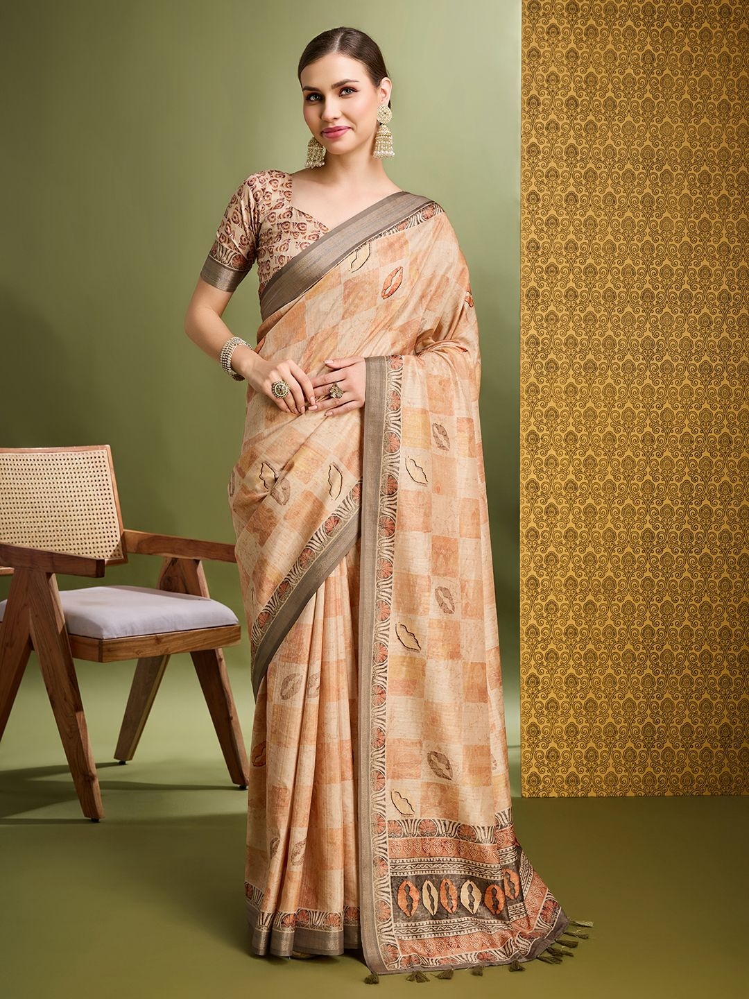 

Mantrotsav Batik Saree, Cream