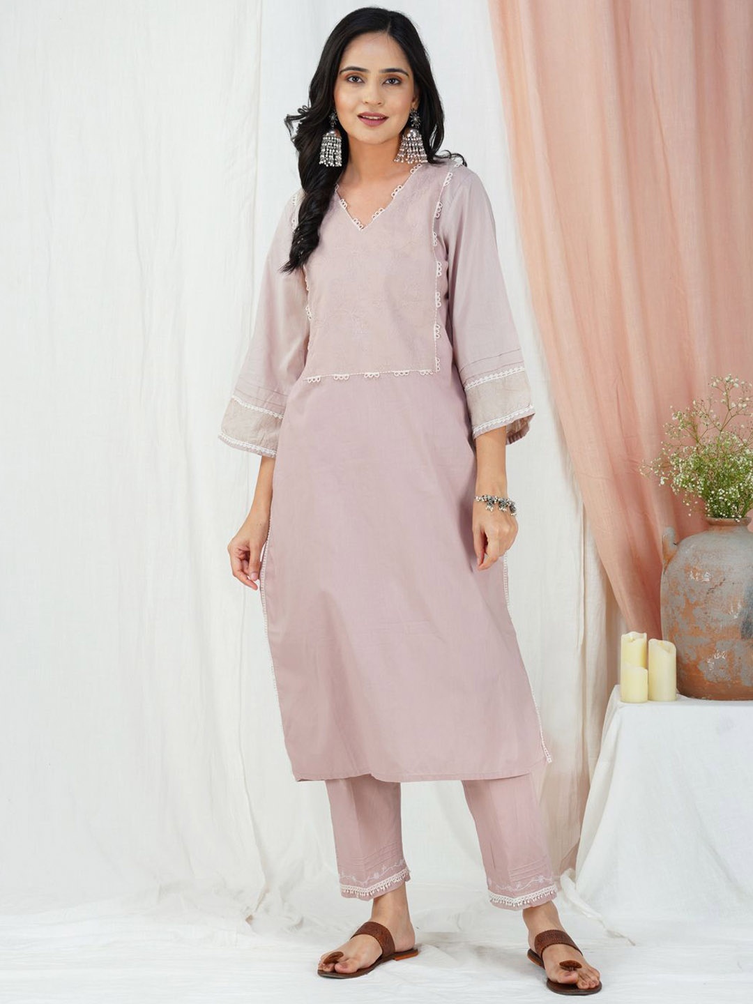 

zuri Floral Yoke Design V-Neck Thread Work Cotton Straight Kurta, Taupe