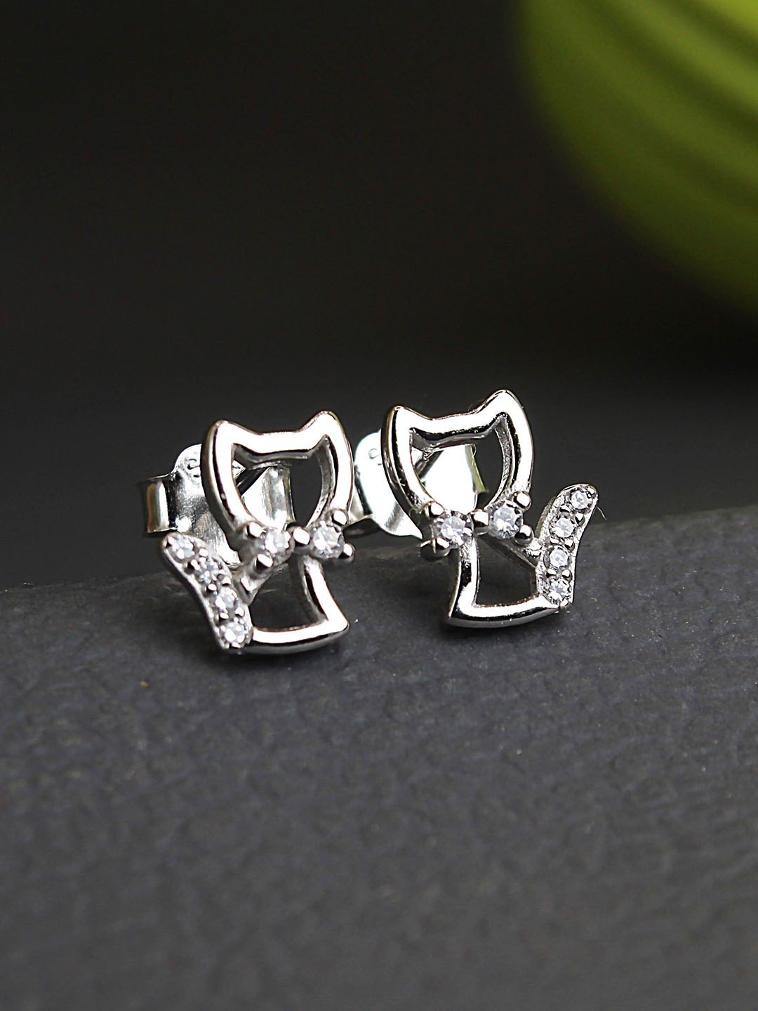 

DEVASHREE 925 Silver Rhodium-Plated Cubic Zirconia Studded Contemporary Shaped Studs