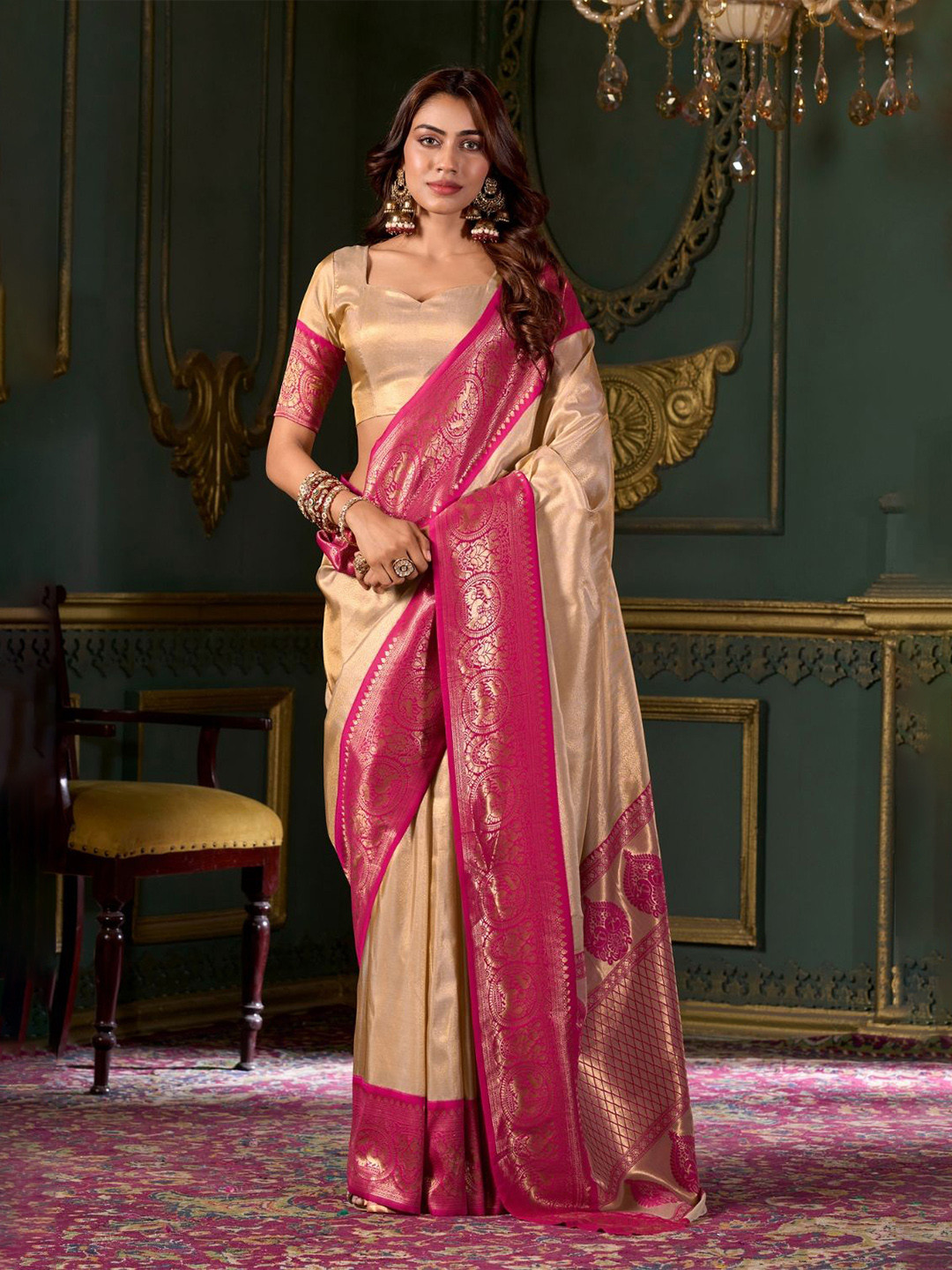 

DEVATITHI Gold Soft Silk Saree