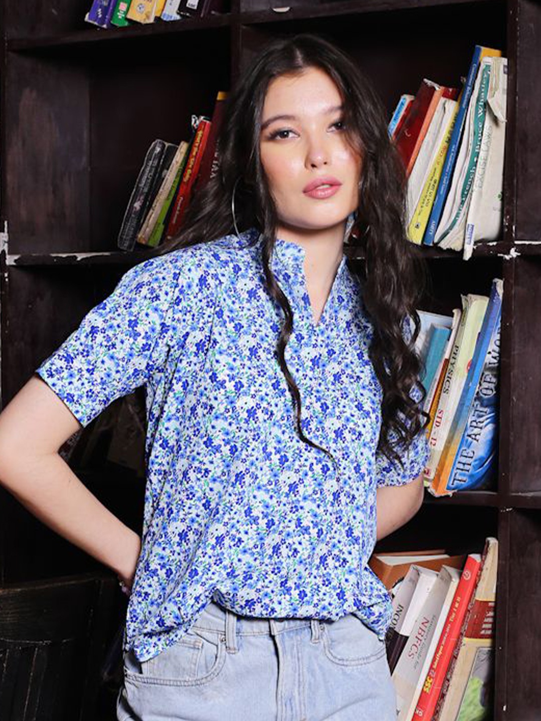 

Sera Floral Print Mandarin Collar Top, Blue