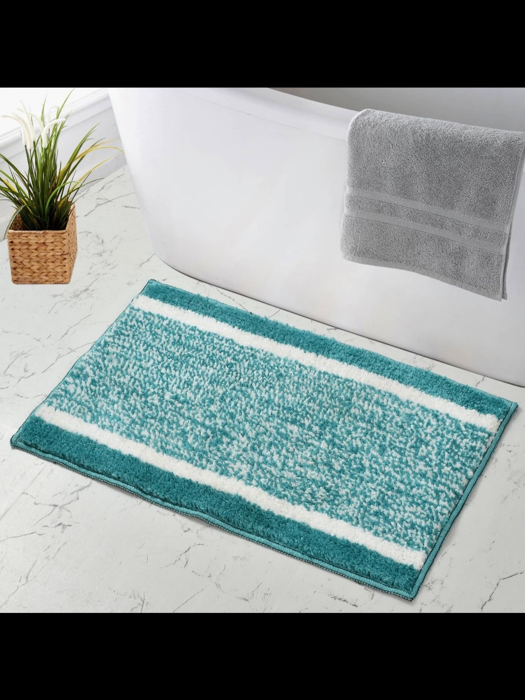 

MAA HOME CONCEPT Aqua Blue & White Self-Designed Anti Skid Doormats, Turquoise blue