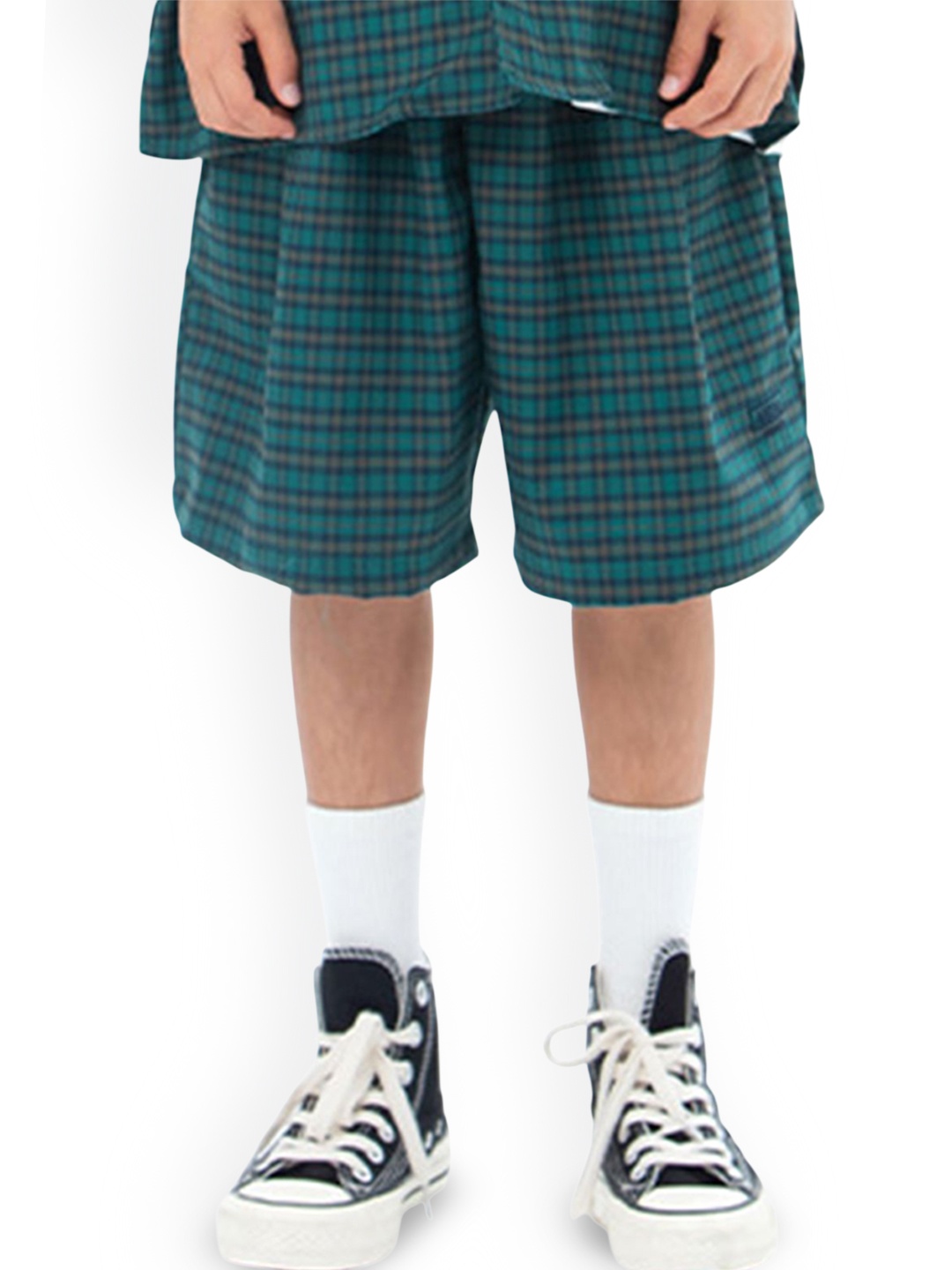 

LULU & SKY Kids Striped Checked High-Rise Shorts, Green
