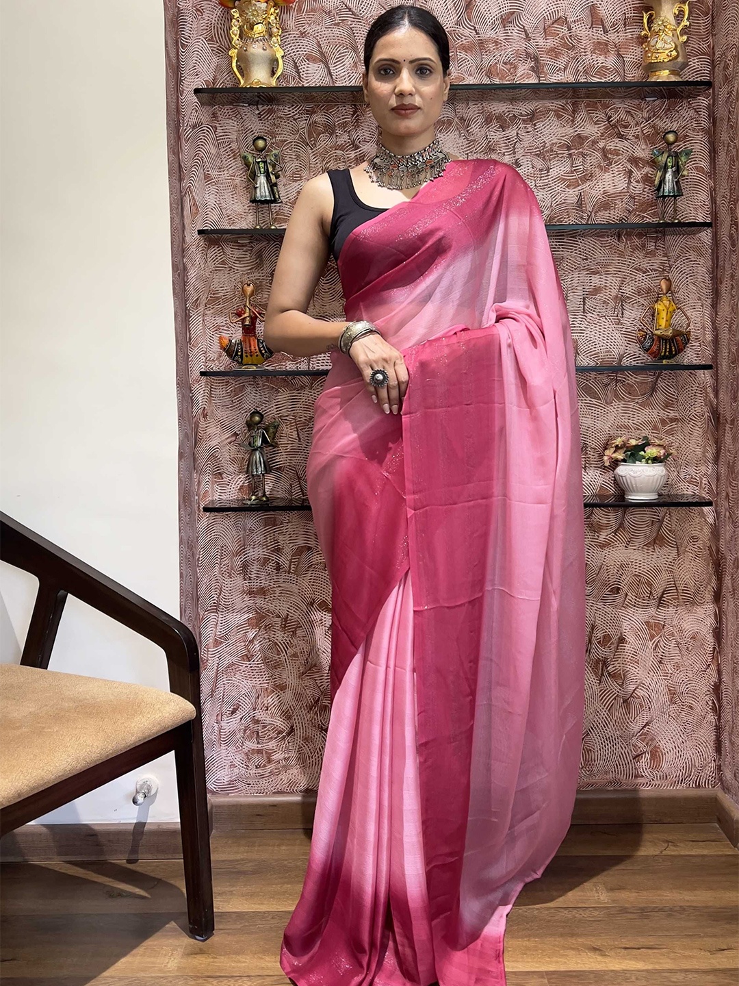 

DIVASTRI Ombre Poly Georgette Ready to Wear Saree, Pink