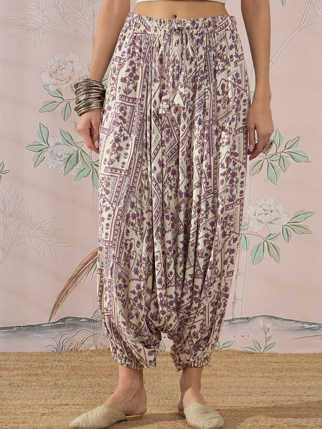 

InWeave Women Ethnic Motifs Printed Harem Pants, Mauve