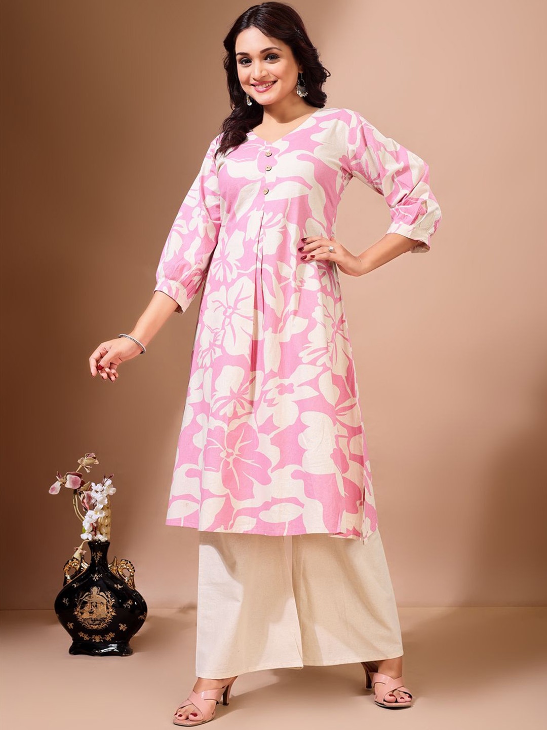 

KALINI Floral Printed V Neck Pleated A-Line Pure Cotton Kurta With Palazzos, Pink