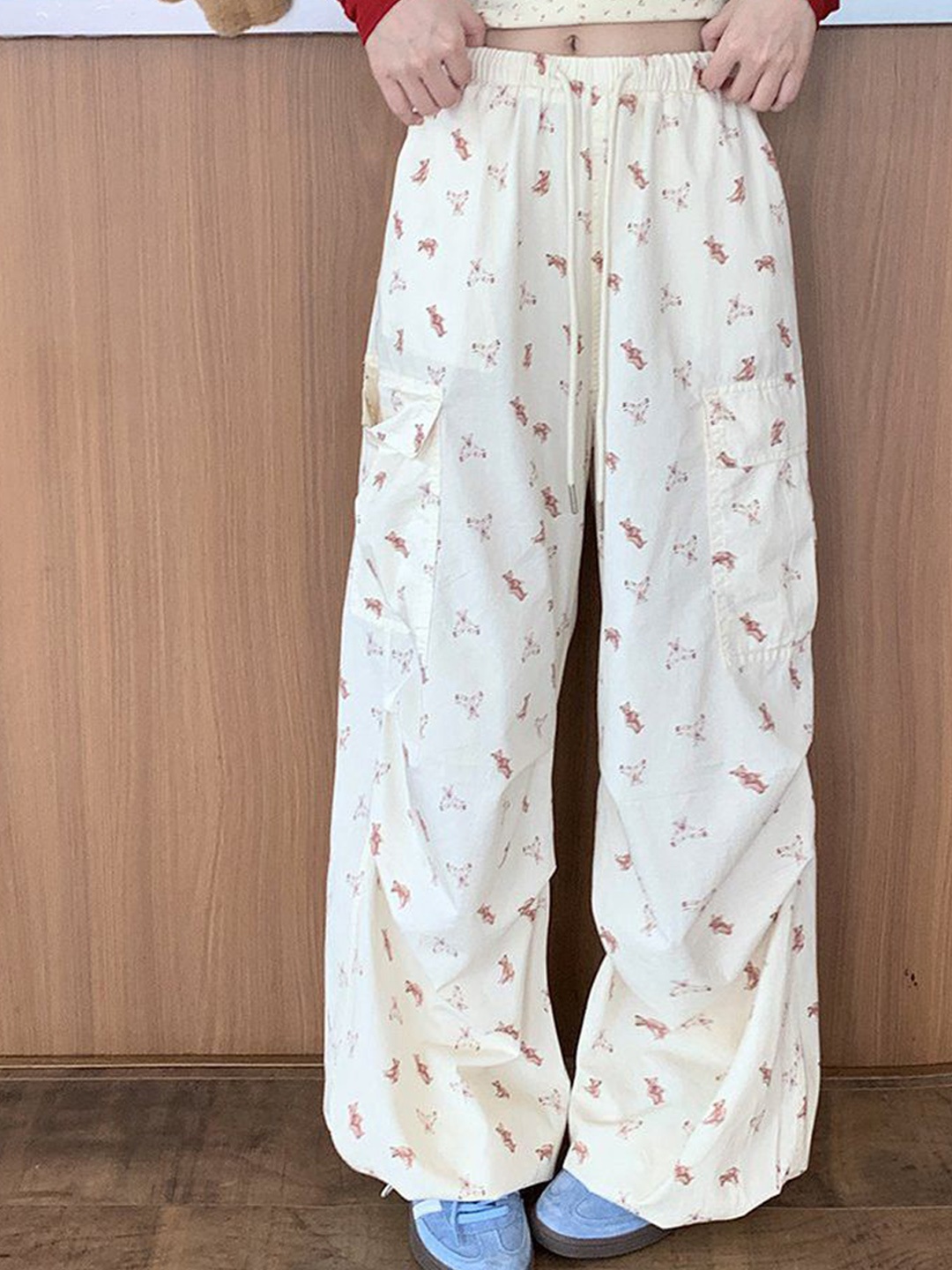 

DressBerry Women Printed High-Rise Loose Fit Wide Leg Trousers, Cream