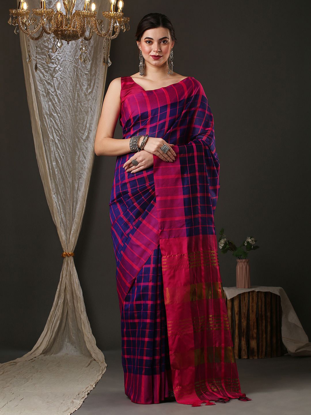 

Mitera Checked Silk Cotton Saree, Navy blue