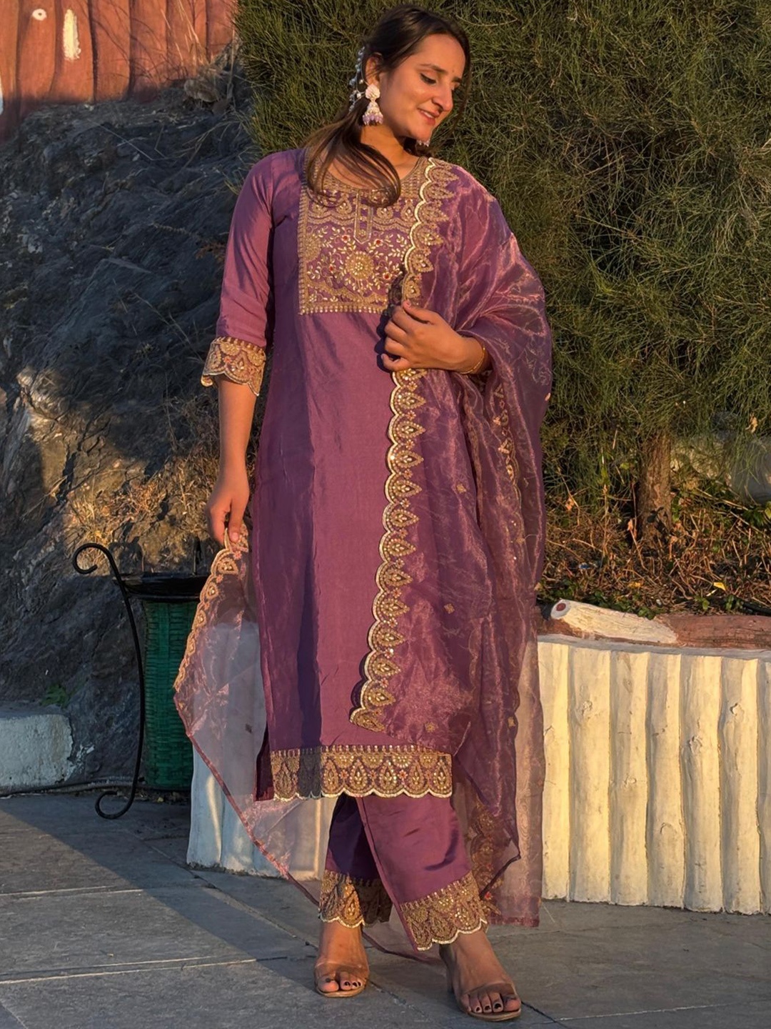 

VredeVogel Floral Yoke Design Thread Work Straight Kurta With Trouser And Dupatta, Purple