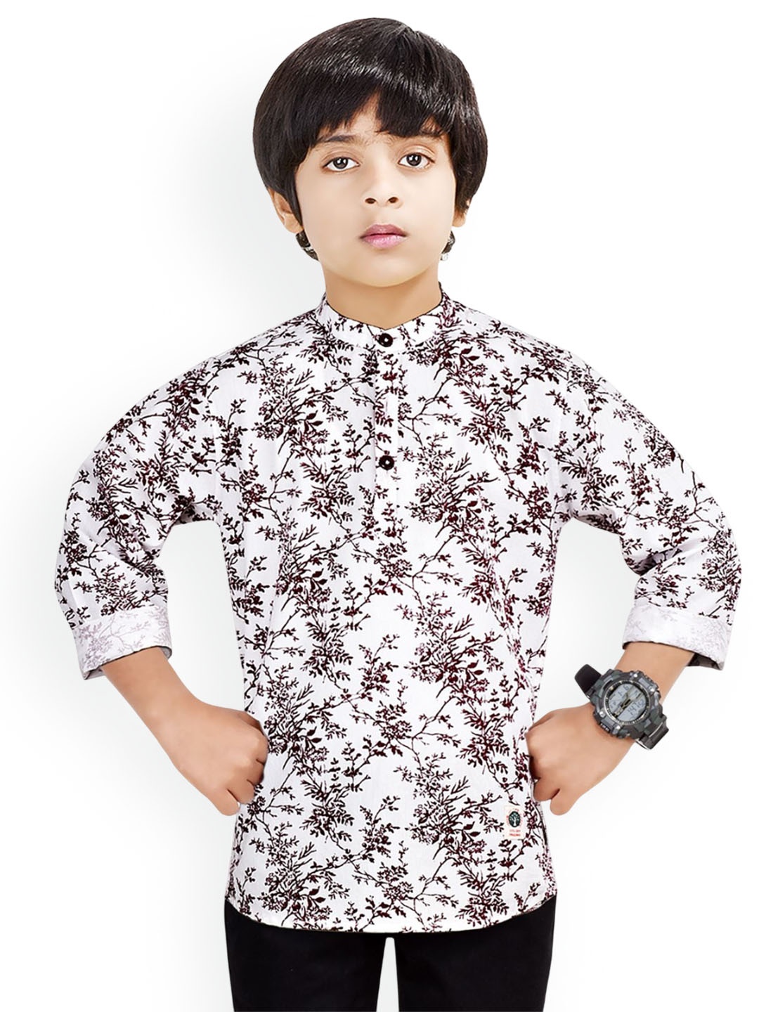 

MADE IN THE SHADE Boys Floral Printed Band Collar Pure Cotton Short Kurta, White