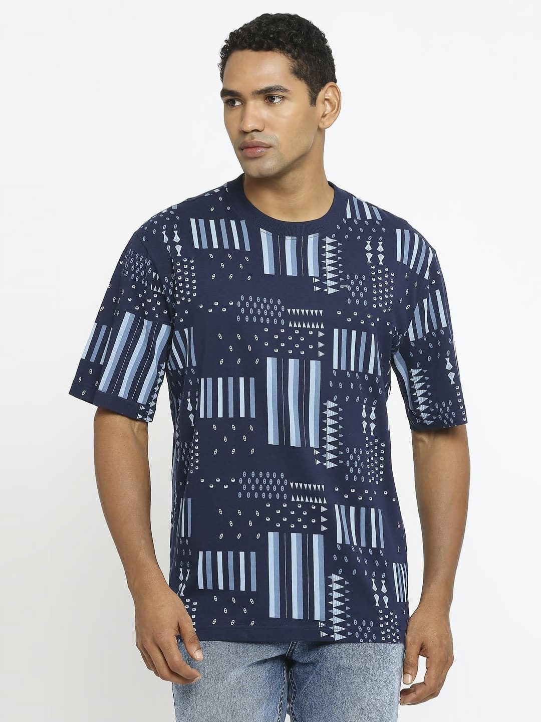 

Basics Men Geometric Printed Round Neck Cotton T-shirt, Navy blue