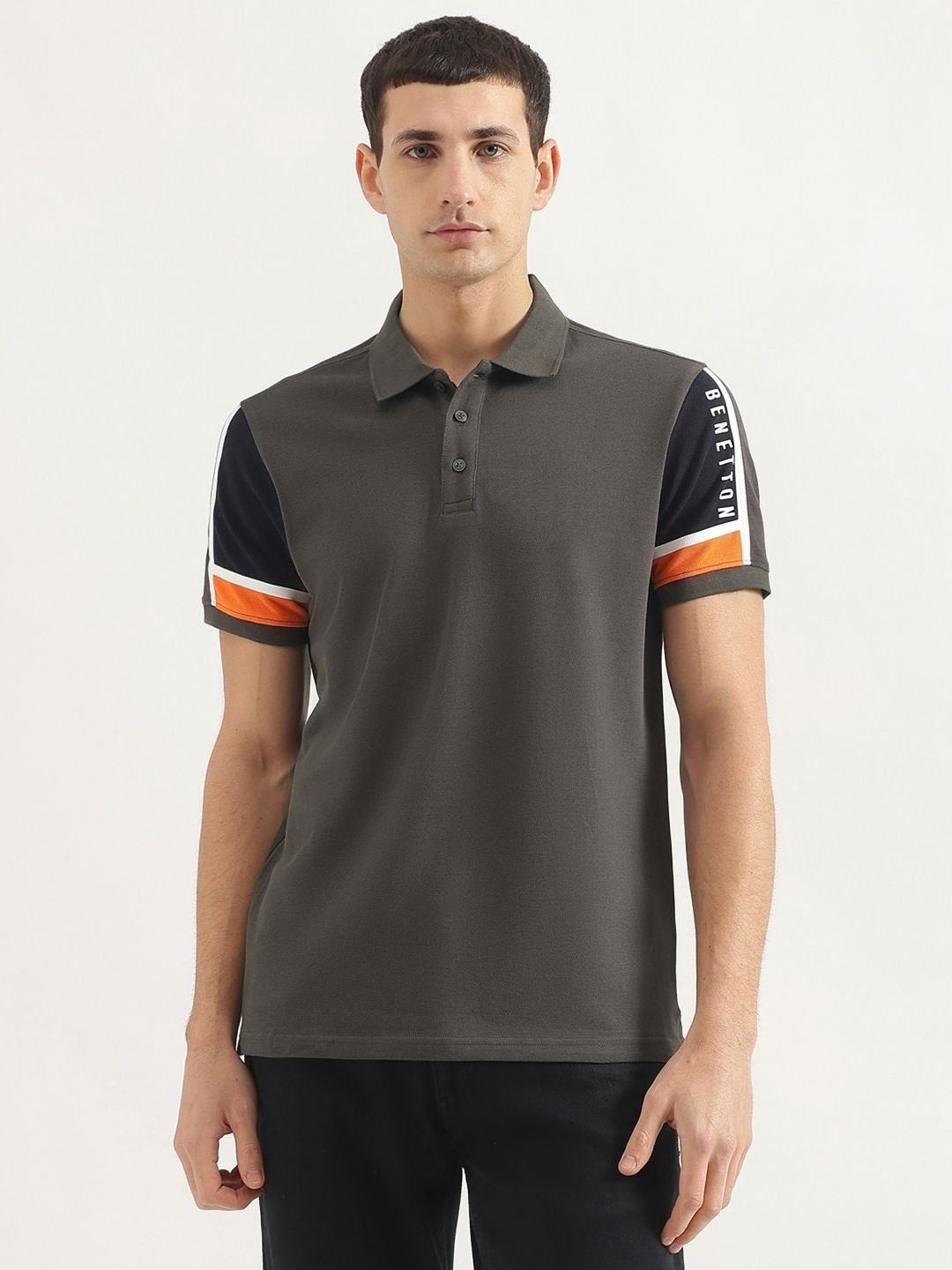 

United Colors of Benetton Men Solid Polo Collar Cotton T-shirt, Grey