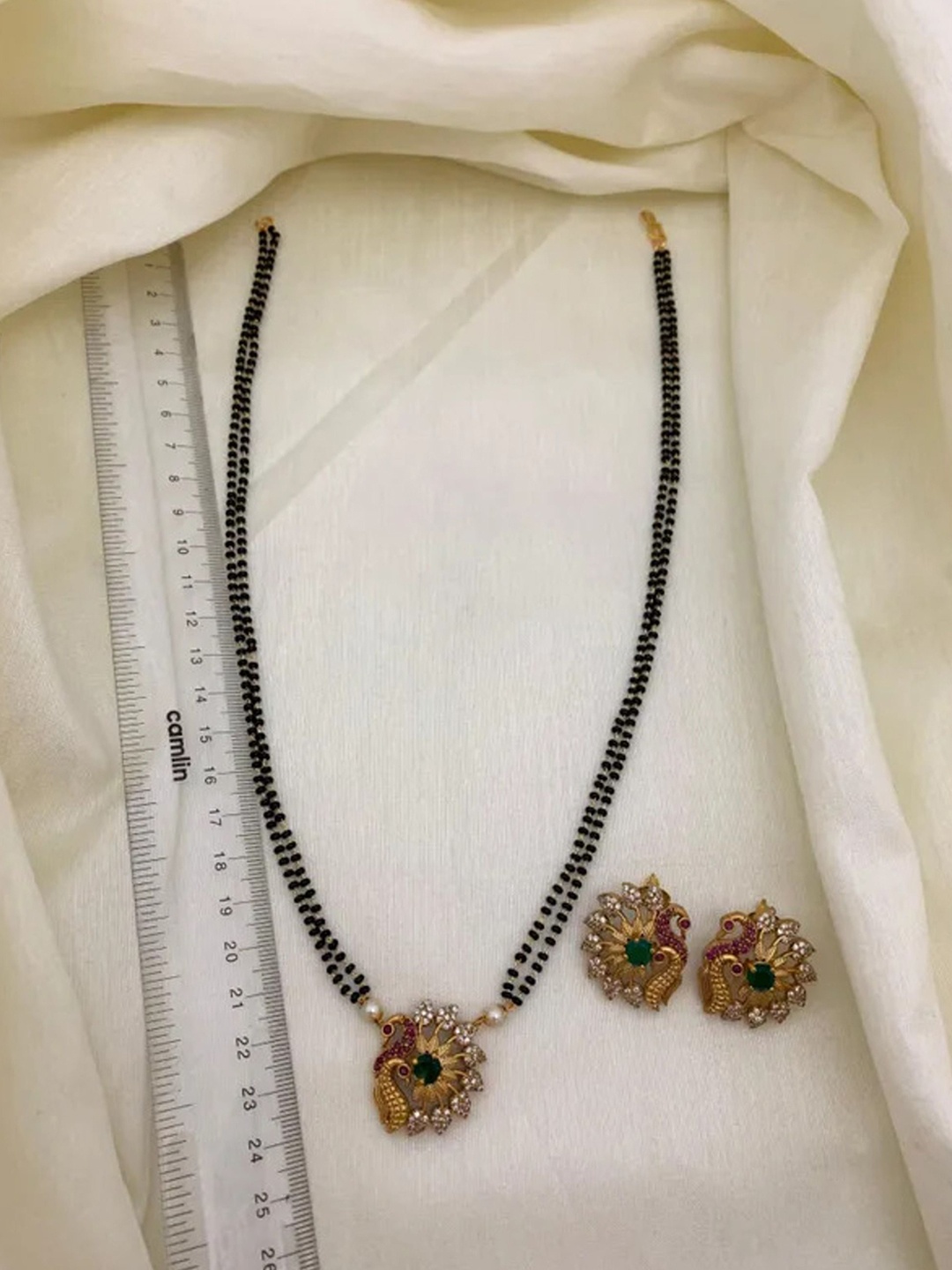 

Rangrozo Jewellery Gold-Plated Stone-Studded & Beaded Mangalsutra With Earrings