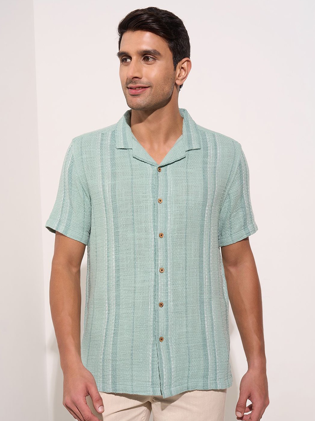 

7 Alt by Pantaloons Men Opaque Casual Shirt, Green