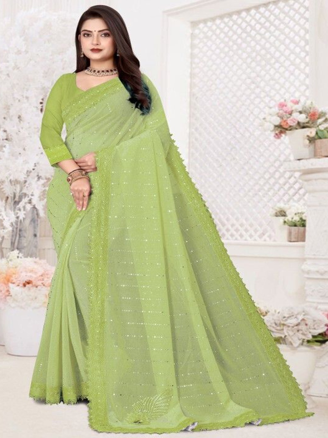 

A TO Z CART Embellished Mirror Work Saree, Green