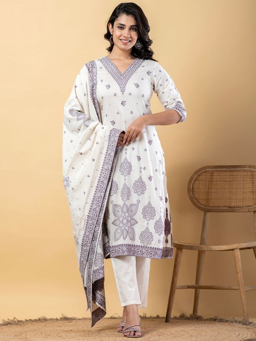 

Readiprint Floral Printed V-Neck Straight Kurta With Trousers And Dupatta, Off white