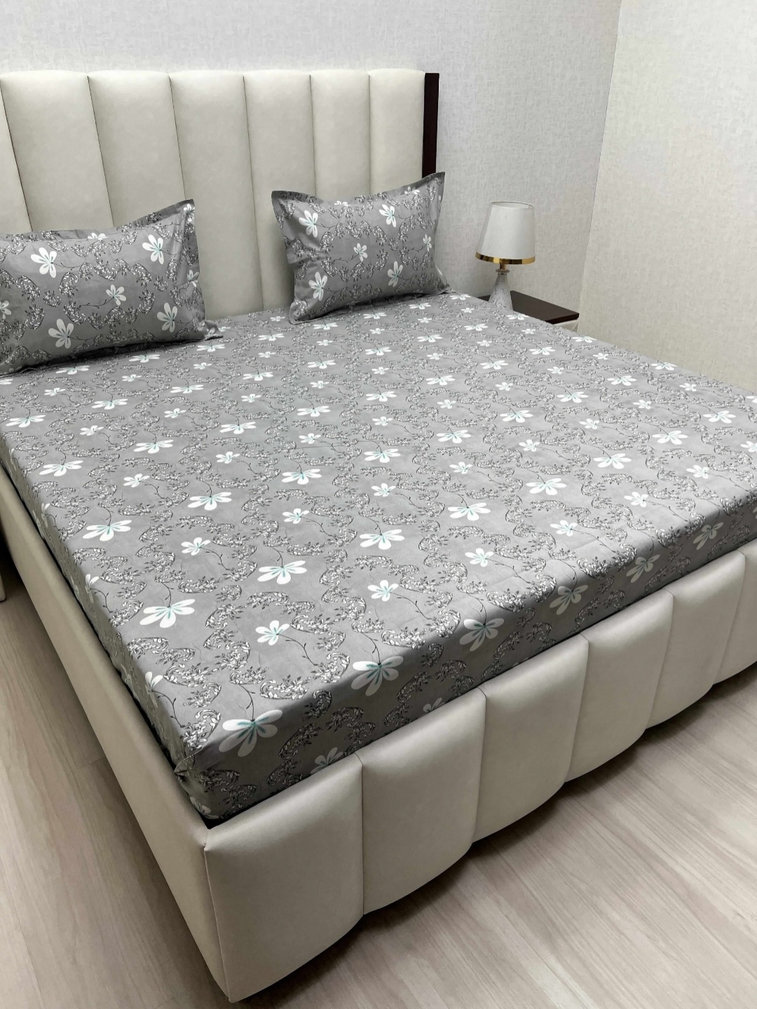 

Pure Decor Passion Grey Printed 300 TC Cotton Queen Bedsheet Set-2.28 m x 2.54 m