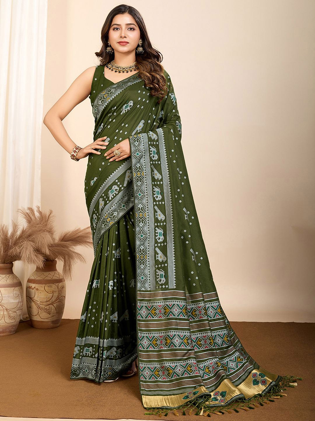 

Satrani Woven Design Pure Silk Designer Kanjeevaram Saree, Olive