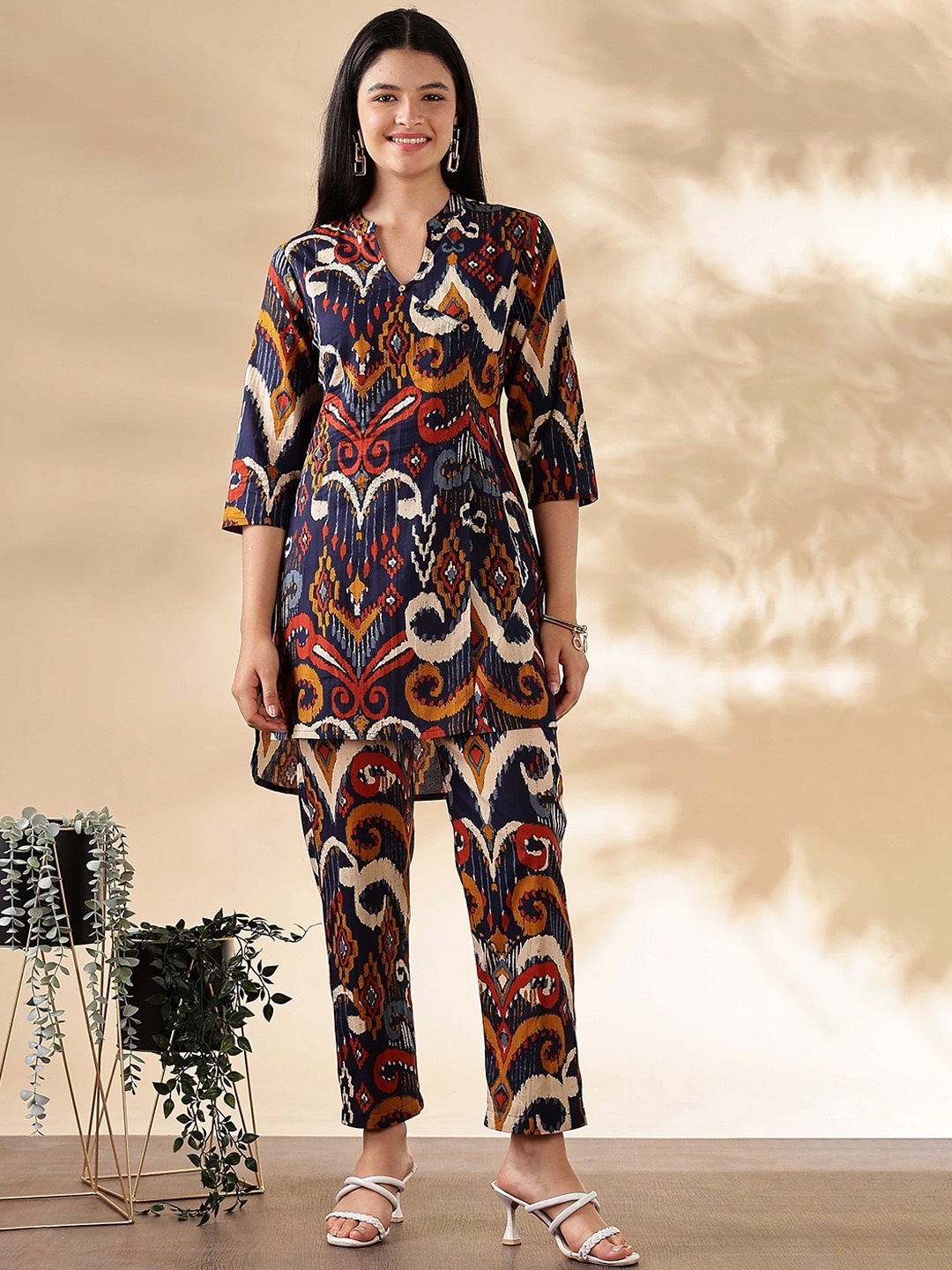 

Anouk Blue Ethnic Motifs Printed Notch-Neck Tunic & Trouser