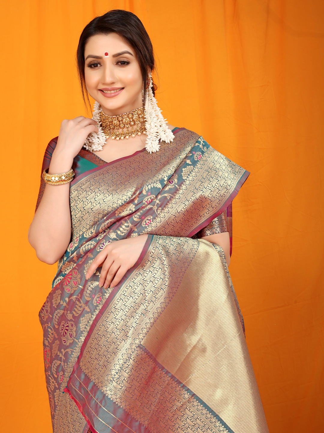 

Kandora Woven Design Zari Pure Silk Banarasi Saree, Teal