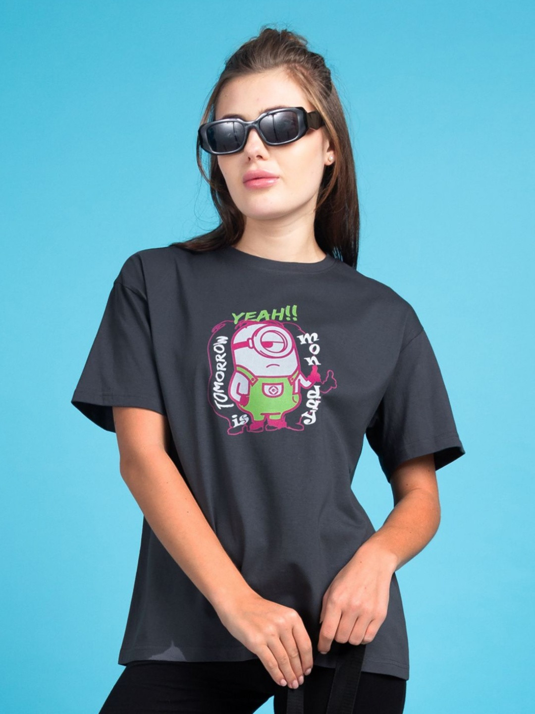 

Minions by Kook N Keech Women Minions Graphic Printed Round Neck Cotton T-shirt, Charcoal