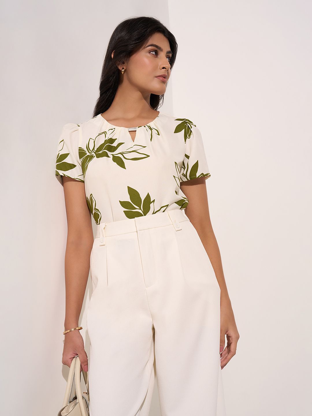 

Annabelle by Pantaloons Floral Print Top, Olive