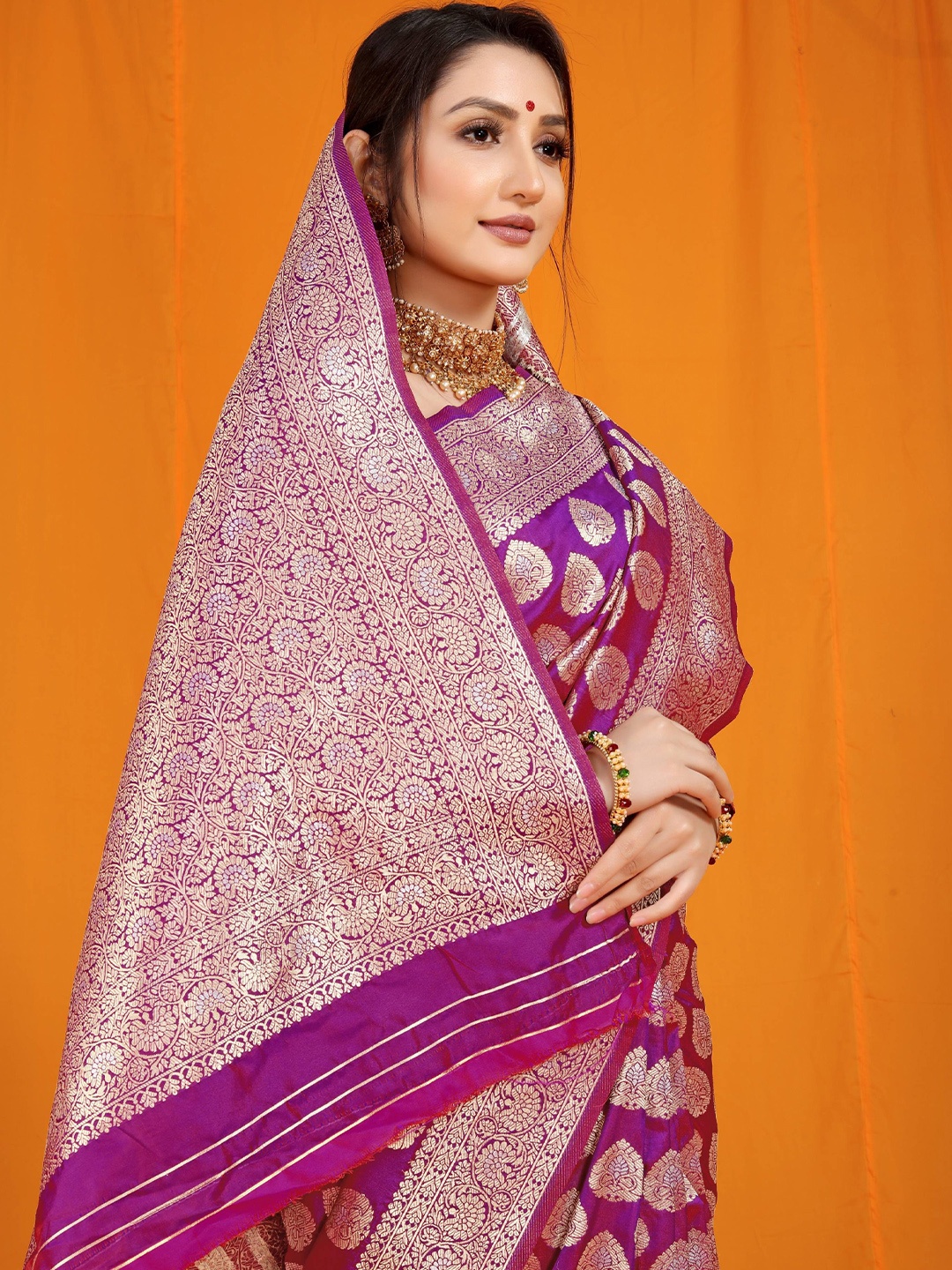 

Kandora Ethnic Motifs Zari Pure Silk Paithani Saree, Violet