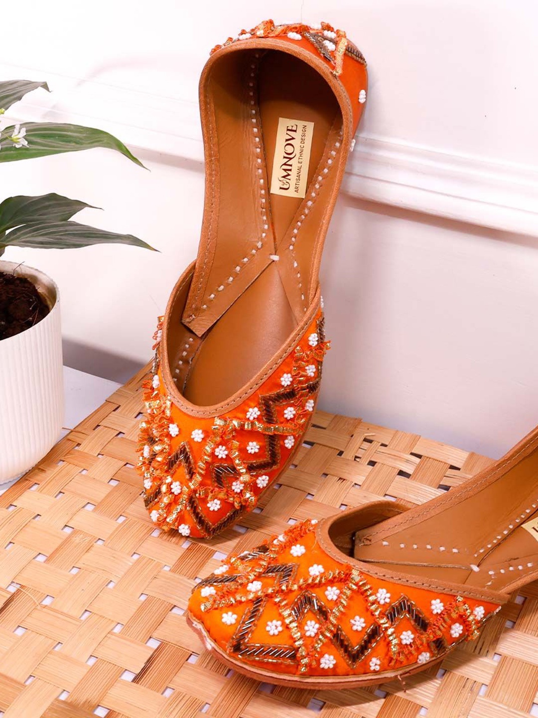

UMNOVE Women Embellished Ethnic Mojaris Flats, Mustard