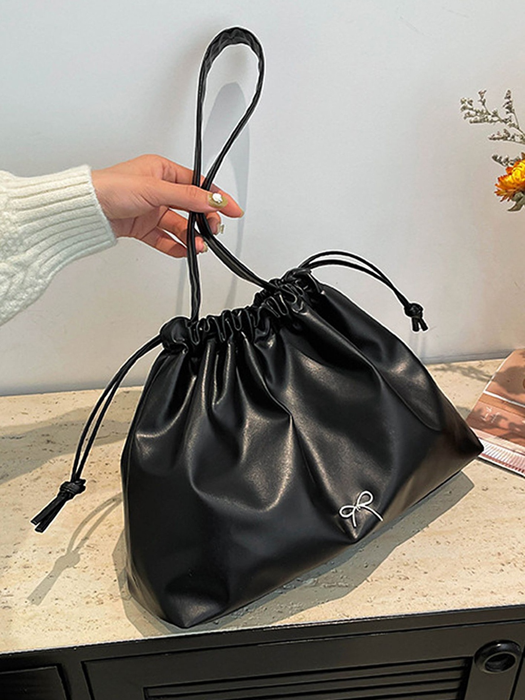 

LULU & SKY PU Bucket Shoulder Bag with Tasselled, Black