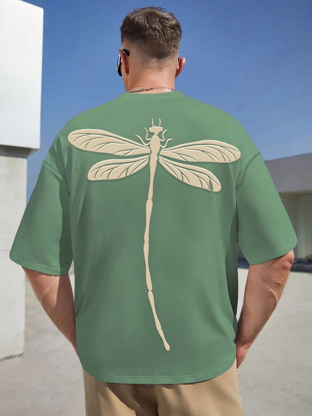 

JUMPCUTS Men Graphic Printed Round Neck Cotton T-shirt, Green