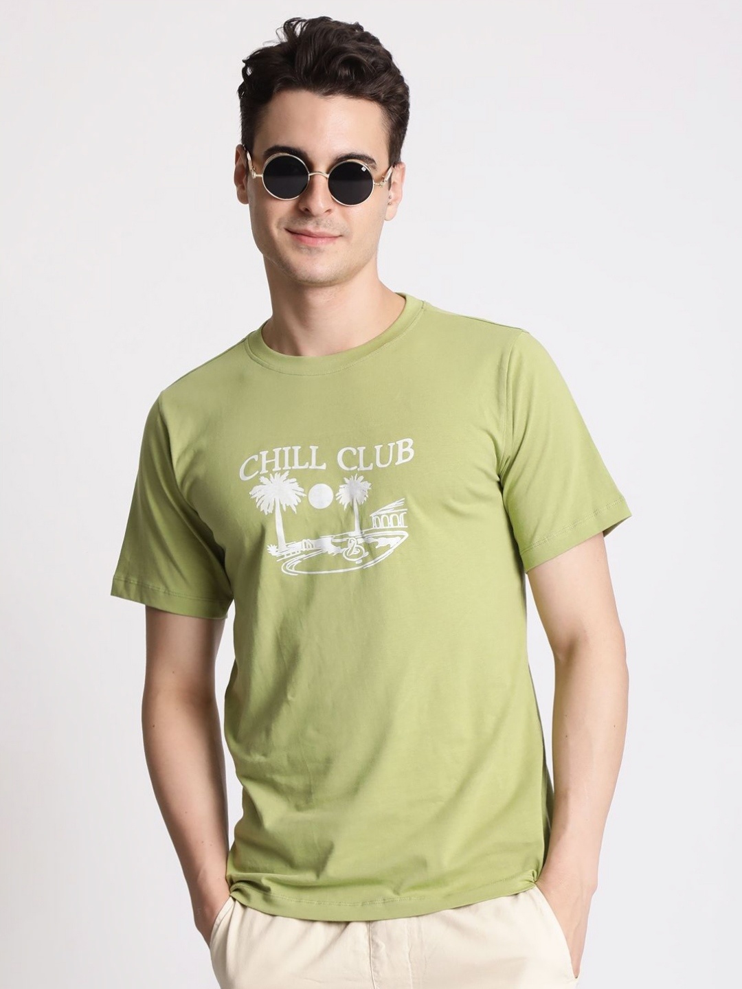 

IVOC Men Graphic Printed Round Neck Cotton T-shirt, Green