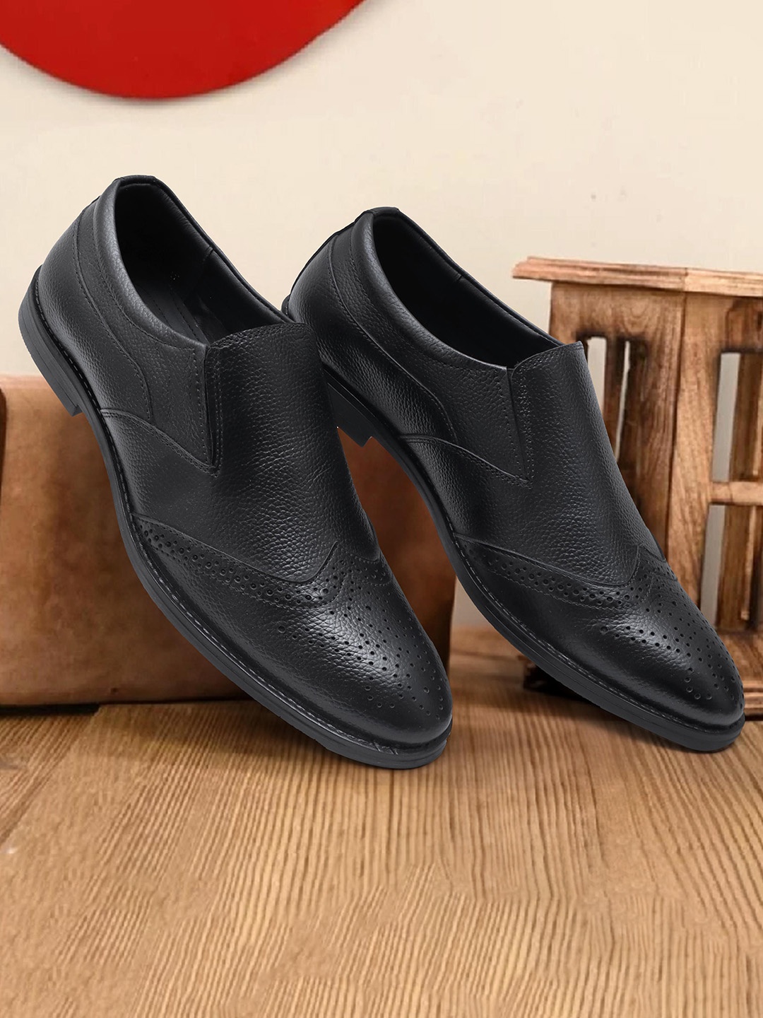 

ARAMISH Men Leather Formal Slip-Ons, Black