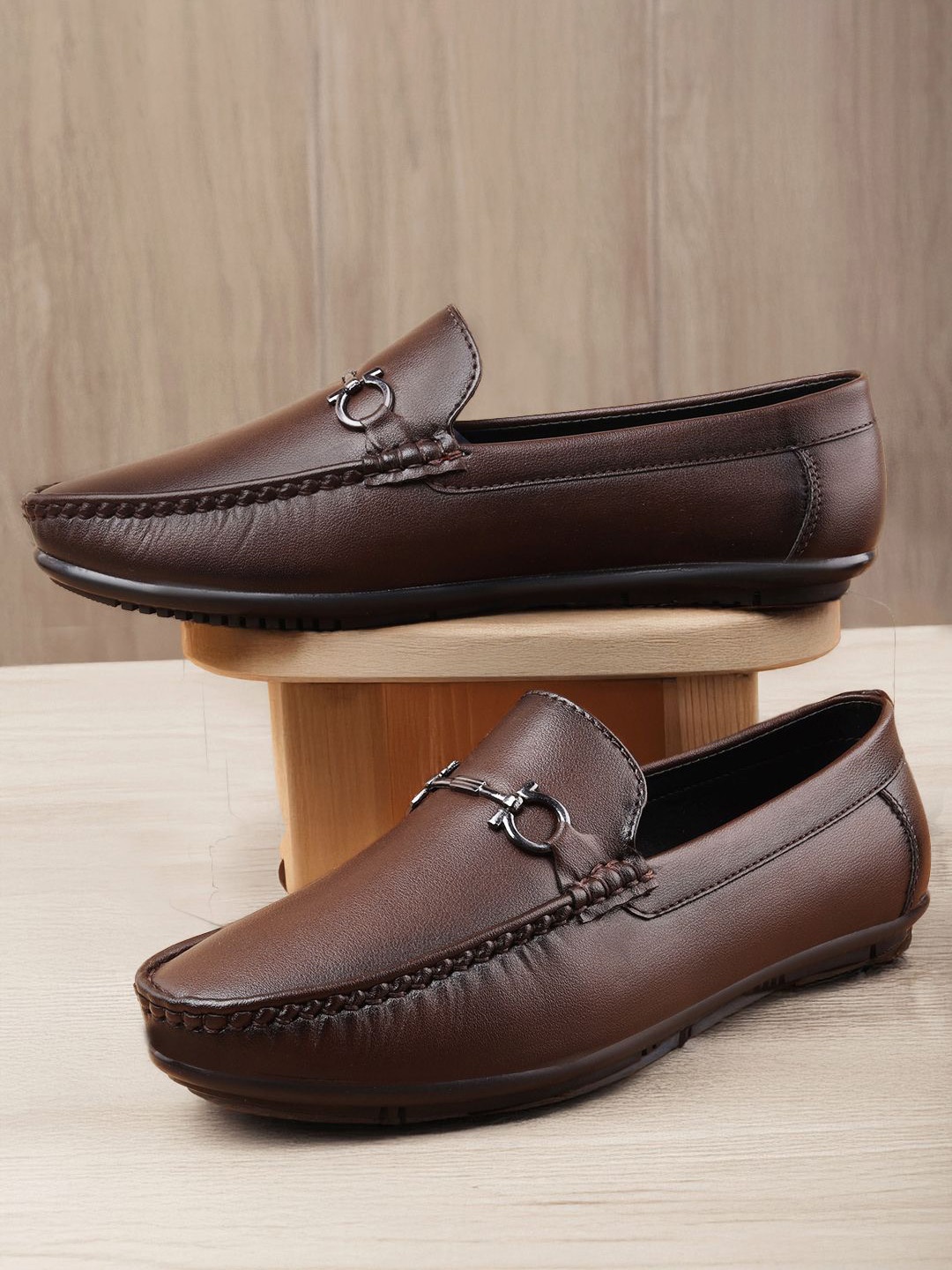 

Mast & Harbour Men Velvet Round Toe Loafers, Brown