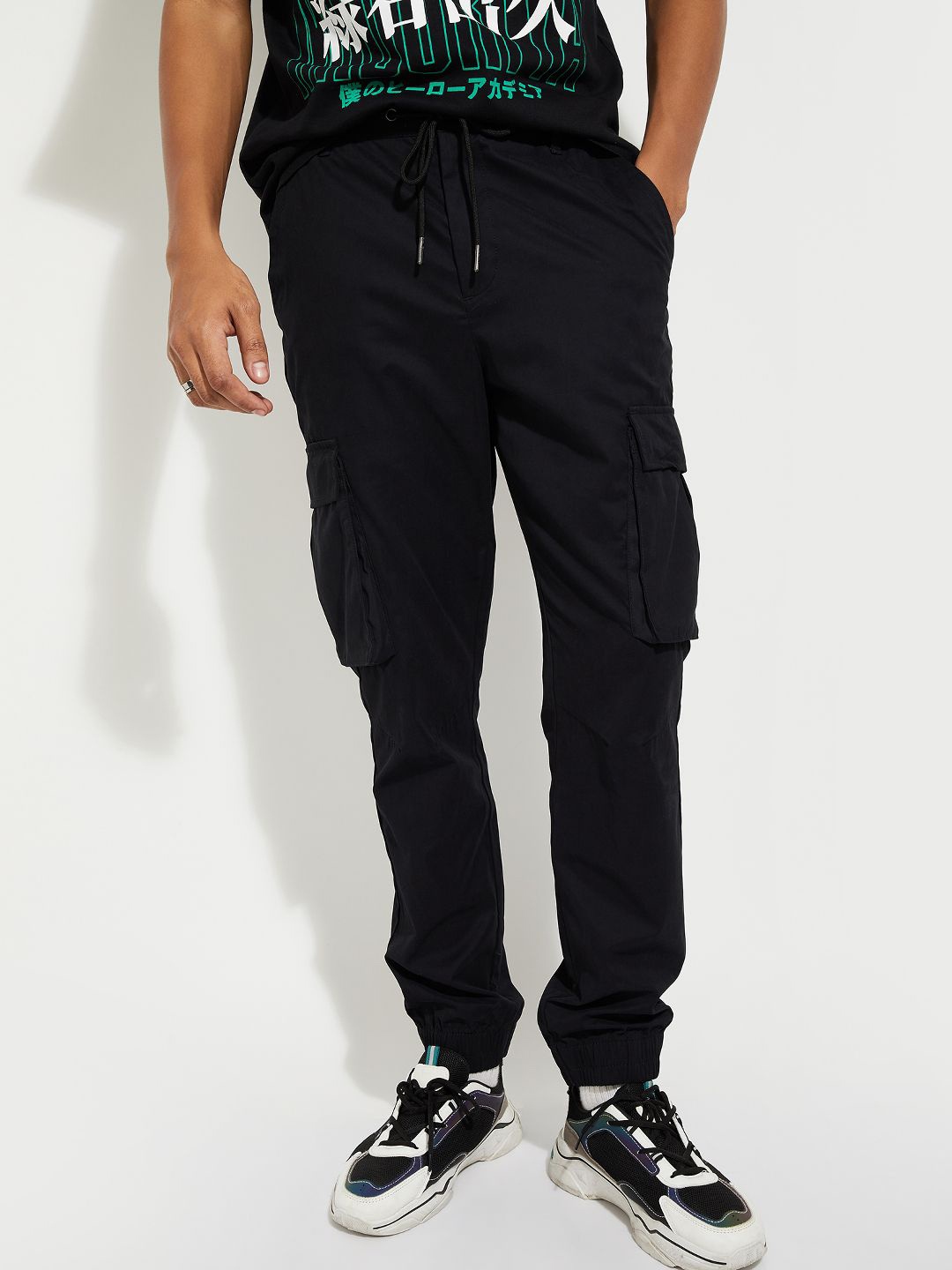 

max Men Chinos Trousers, Black