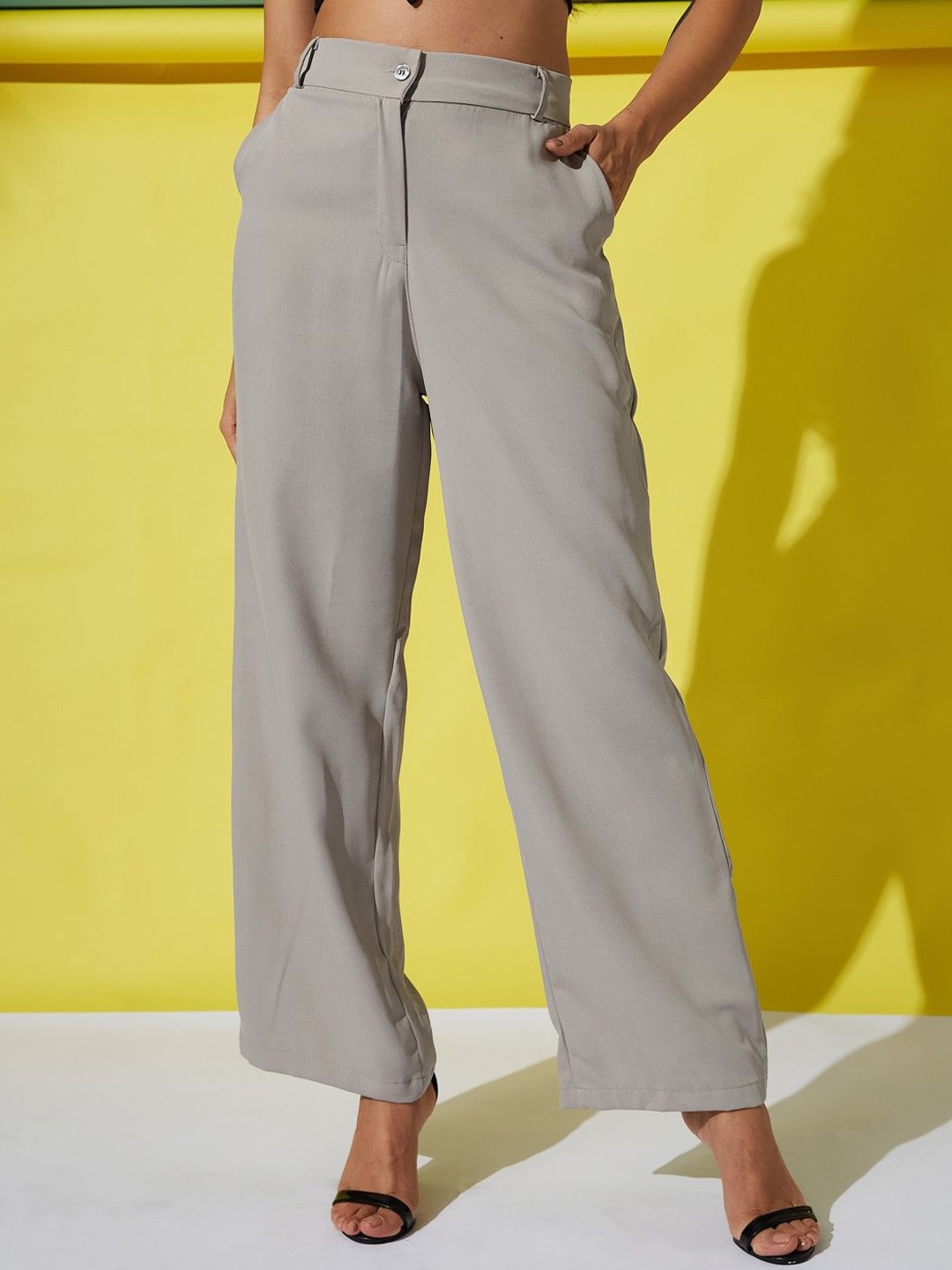 

The Roadster Lifestyle Co High Waist Wide Leg Loose Fit Trousers, Grey
