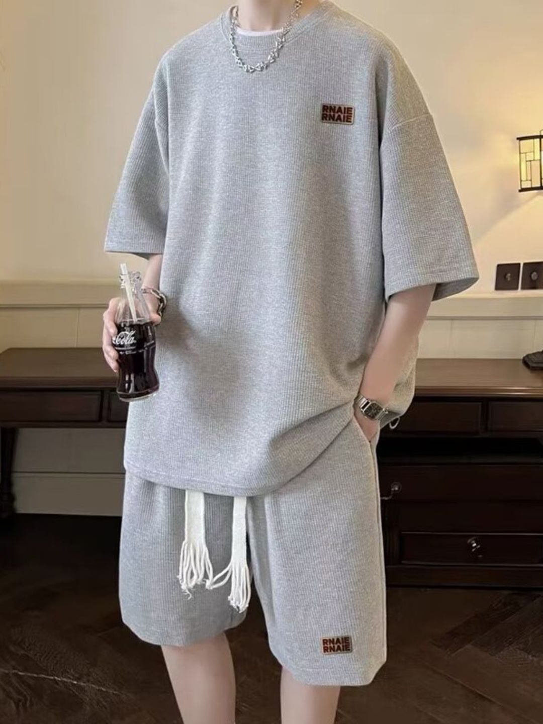 

StyleCast Grey T-Shirt With Shorts