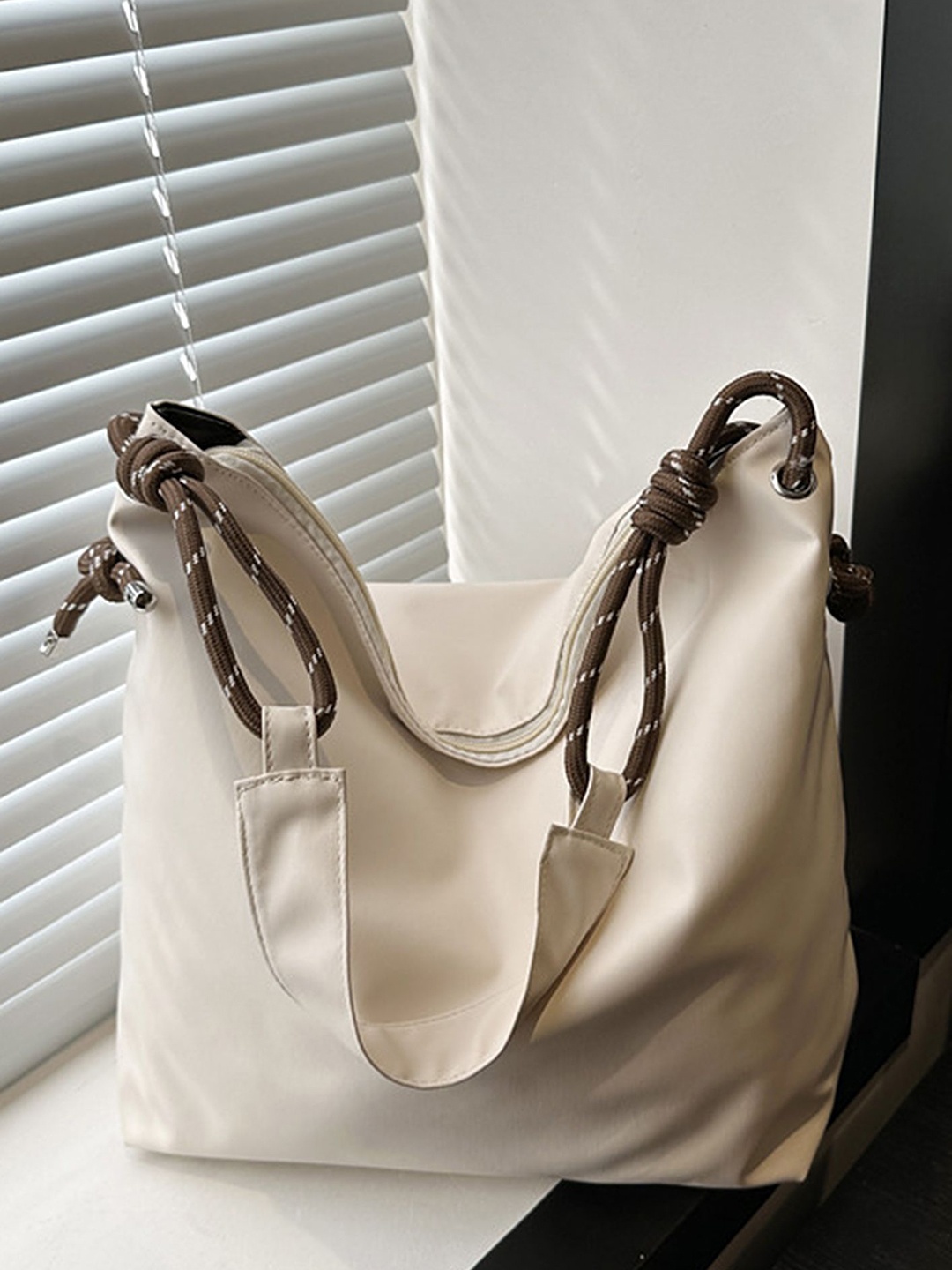 

LULU & SKY Textured PU Structured Hobo Bag with Quilted, White